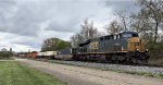 CSX 772 leads I137-22.